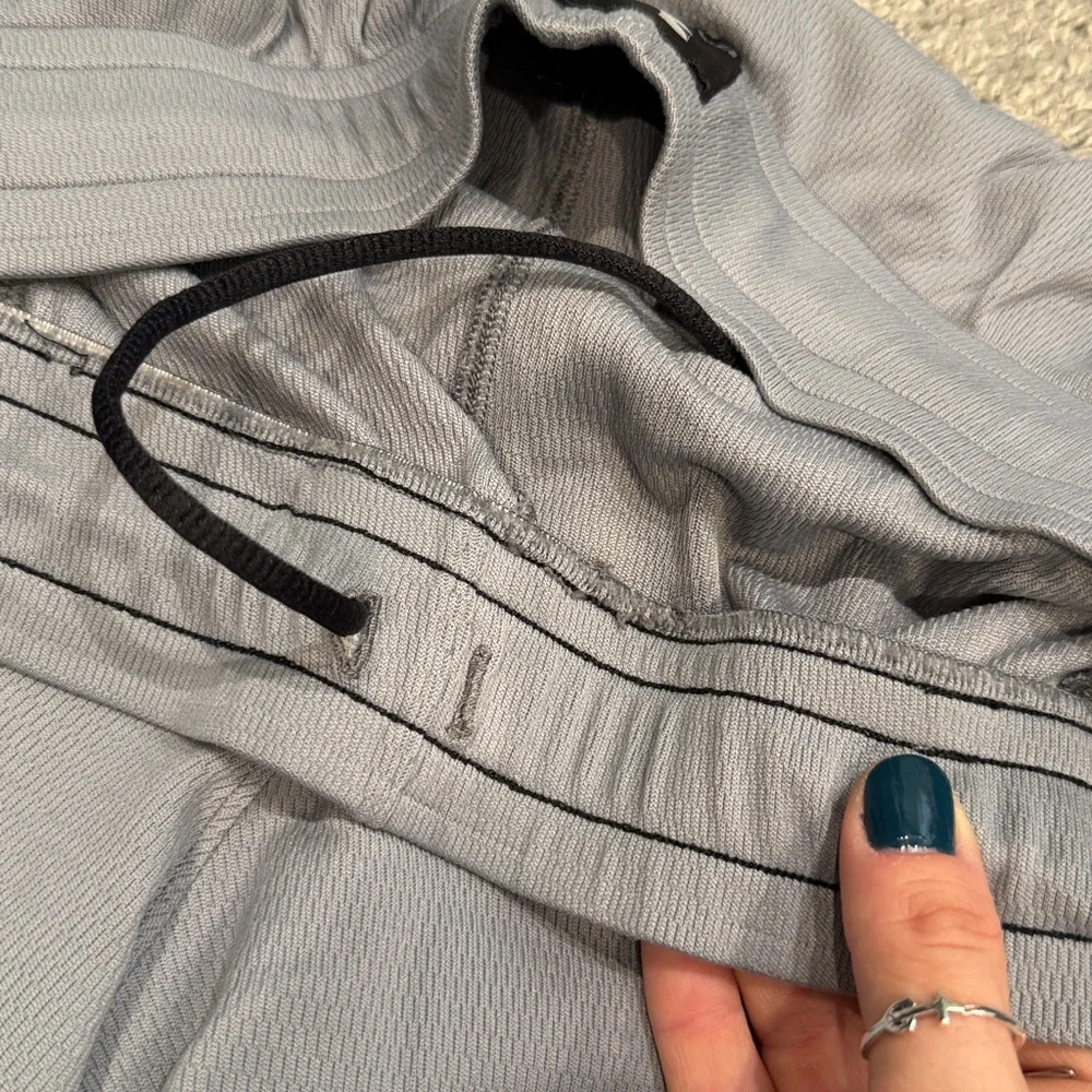 Under Armour | Light Gray Men's Athletic Shorts